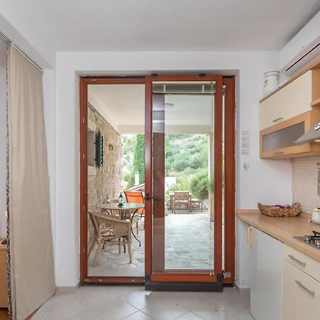Perka Apartamento Sveta Nedelja (Hvar)