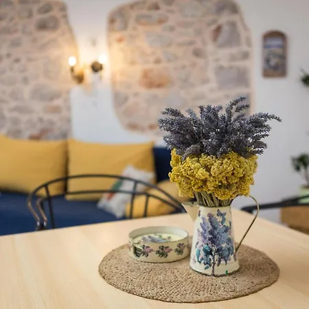 Perka Sveta Nedelja (Hvar)