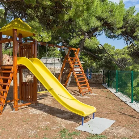 Appartement Perka Sveta Nedelja (Hvar)