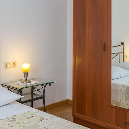 Perka * سفيتا نيدلجا